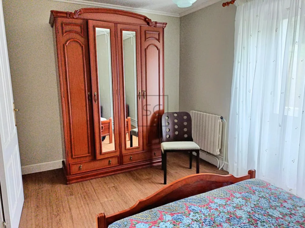 Casa de piedra en sisalde, cedeira