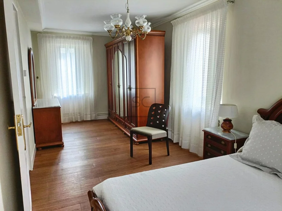 Casa de piedra en sisalde, cedeira