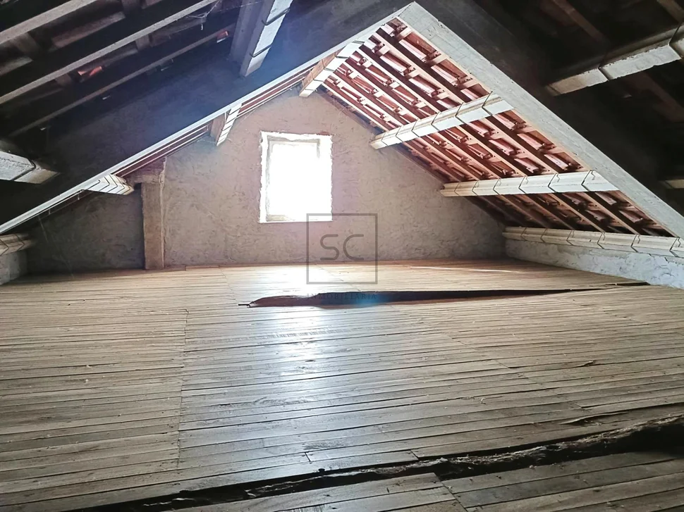 Casa de piedra en sisalde, cedeira