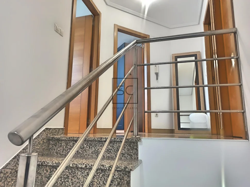 Dúplex en santa marina con vistas