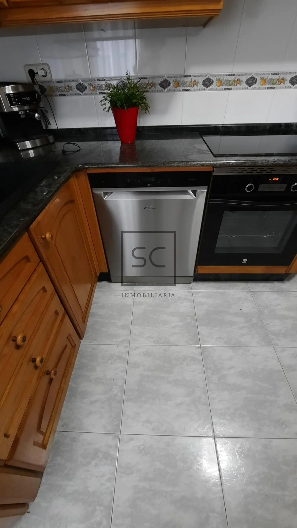 Amplio piso con ascensor en caranza