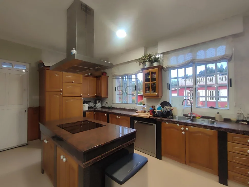 Elegante chalet en el val narón