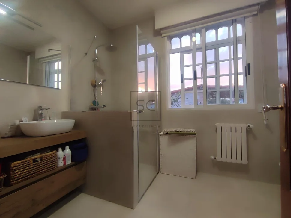 Elegante chalet en el val narón