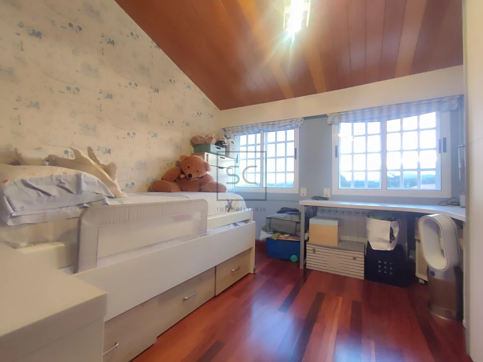 Elegante chalet en el val narón