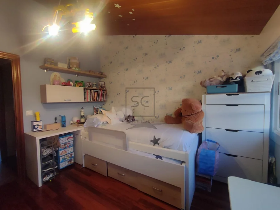 Elegante chalet en el val narón