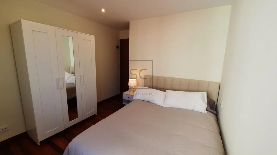 Piso amueblado con ascensor en ferrol