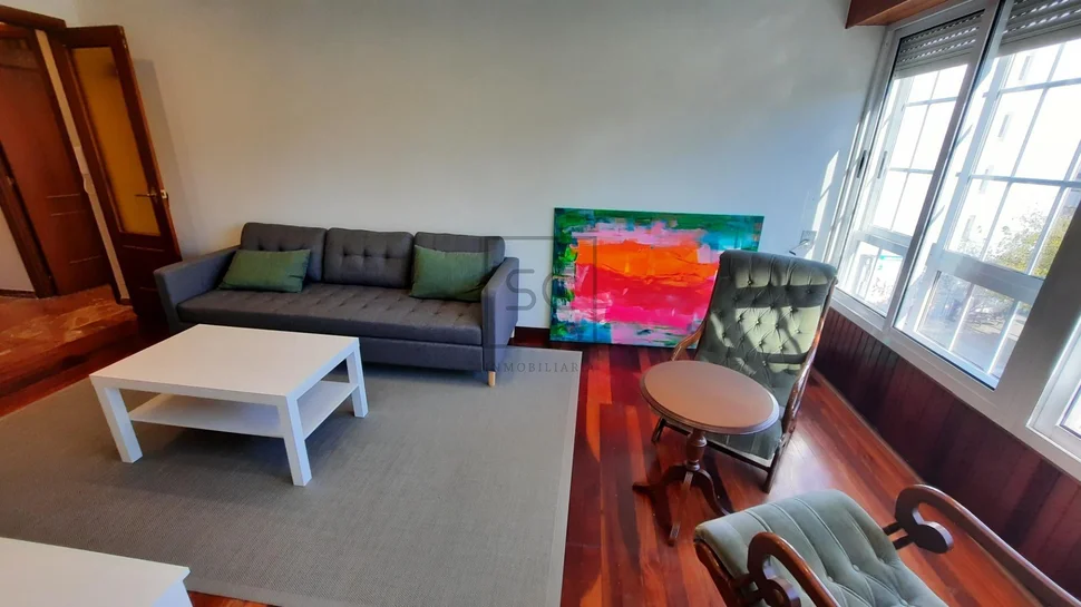 Piso amueblado con ascensor en ferrol