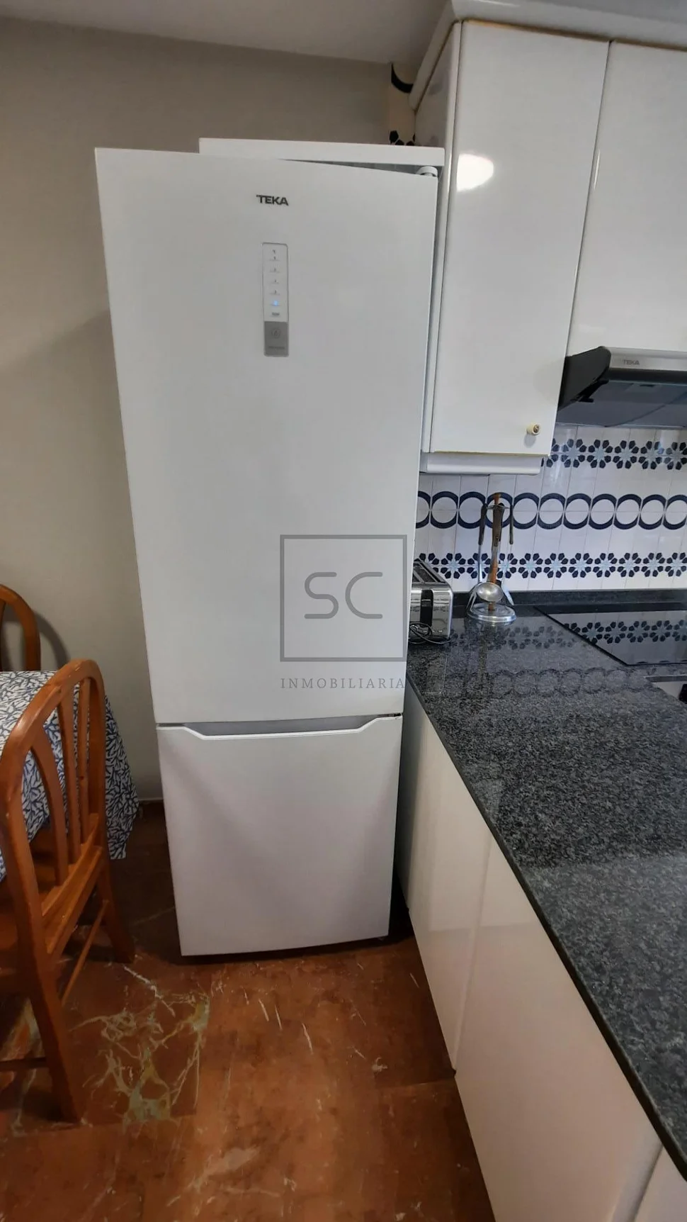 Piso amueblado con ascensor en ferrol