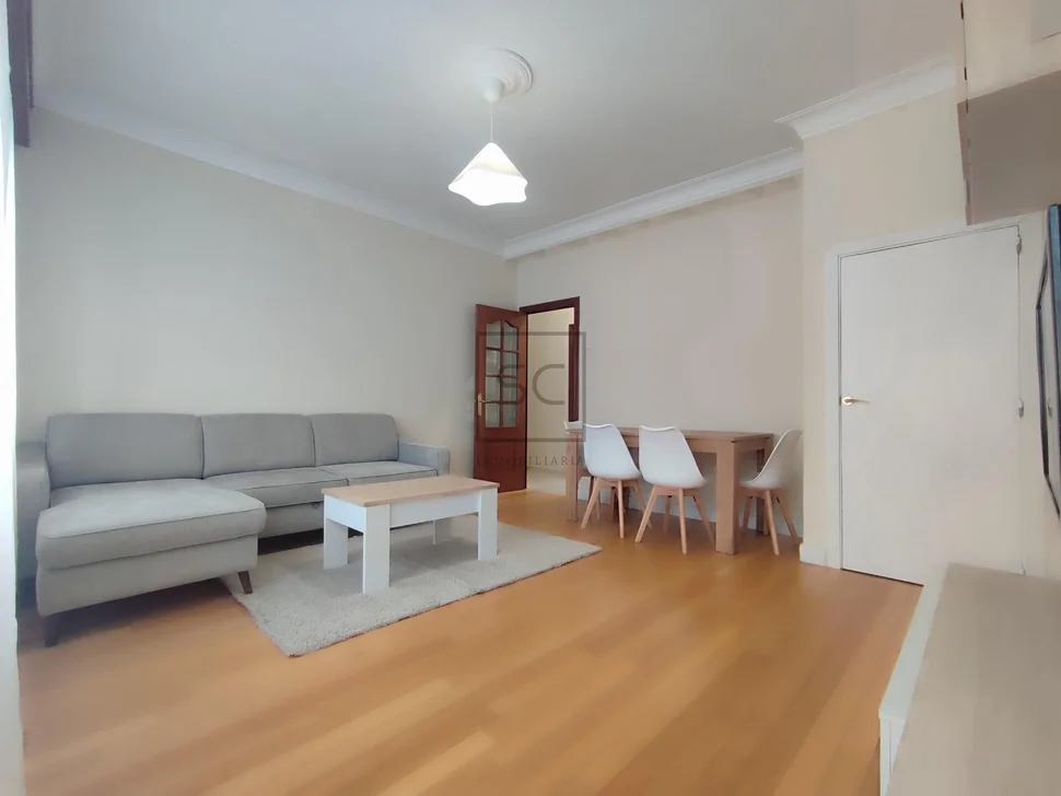 Piso con encanto en santa cecilia narón