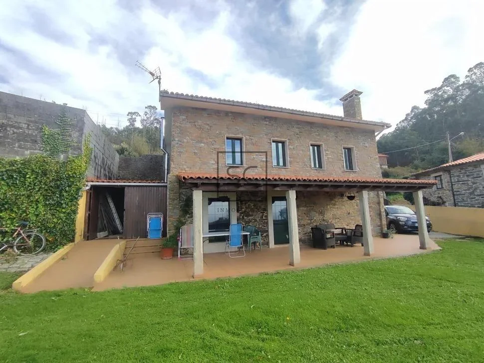 Casa con vistas al mar