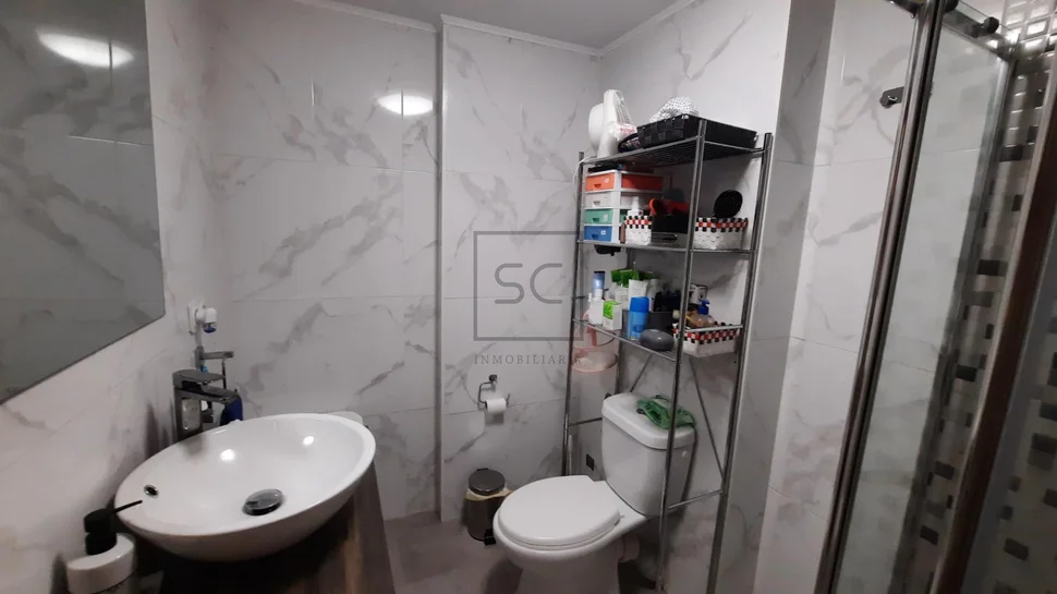 Piso tercero en santa cecilia