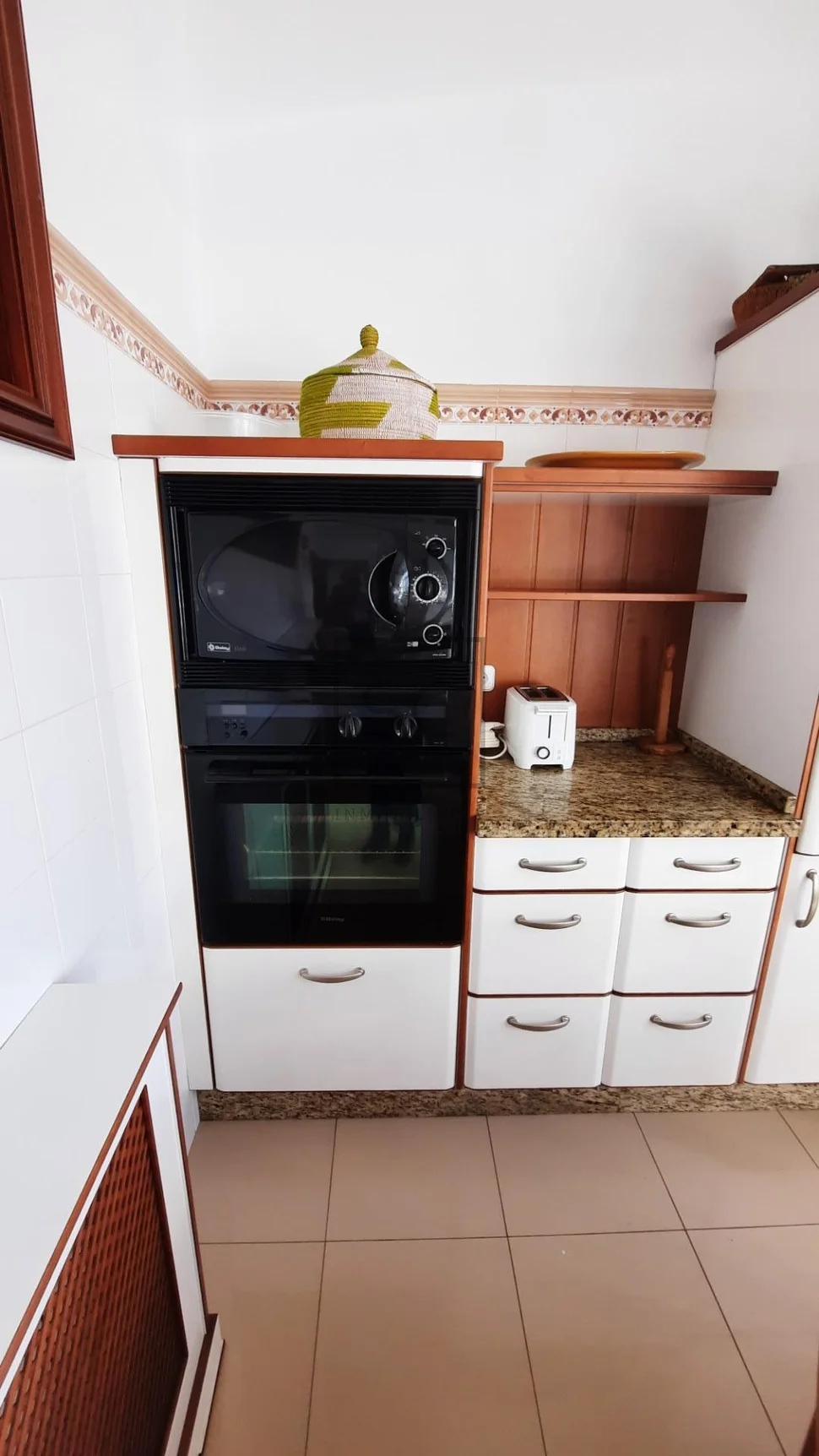 Piso de 4 dormitorios en esteiro