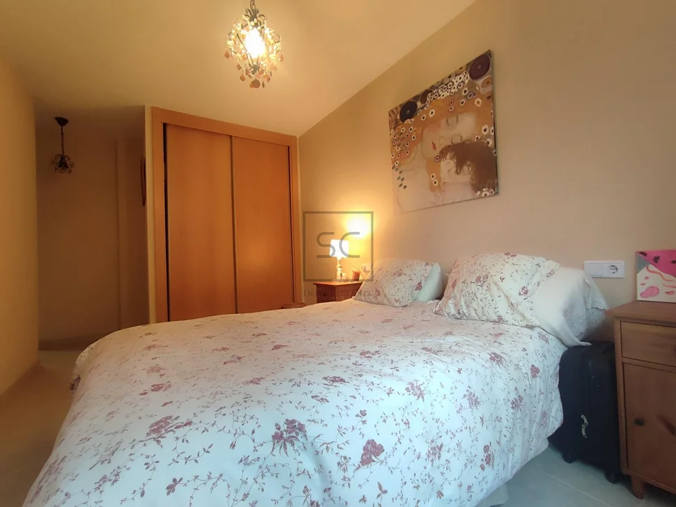 Bajo vivienda con terraza de 38 mts en Miño