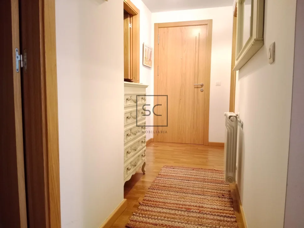 Apartamento con plaza de garaje en mugardos «o baño»