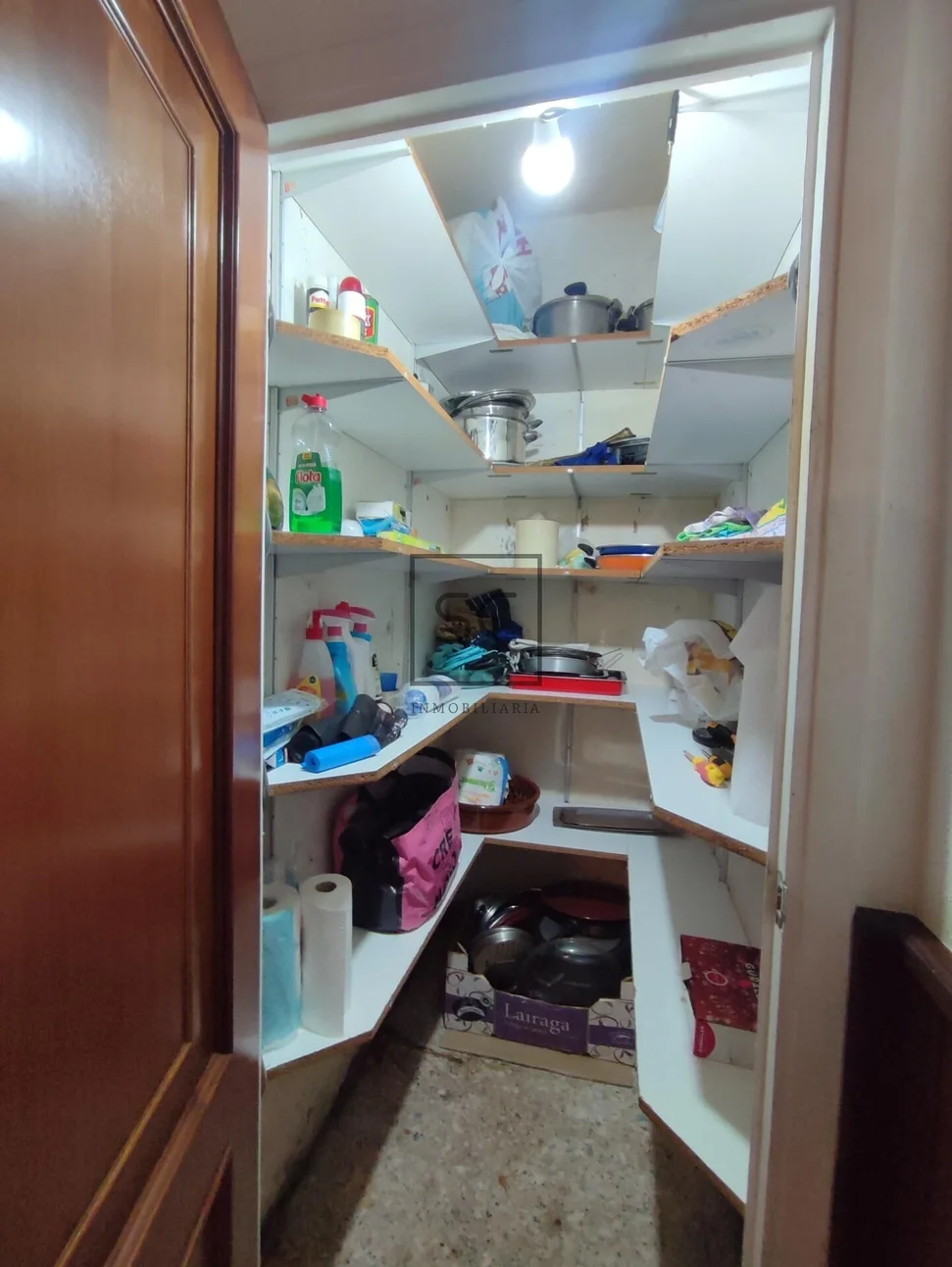 Se vende primero sin ascensor en Fene