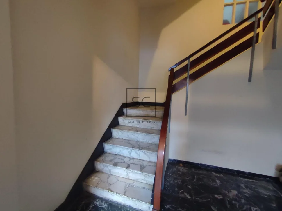 Se vende primero sin ascensor en fene