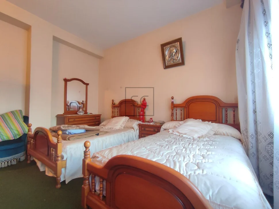 Se vende 2º sin ascensor en fene