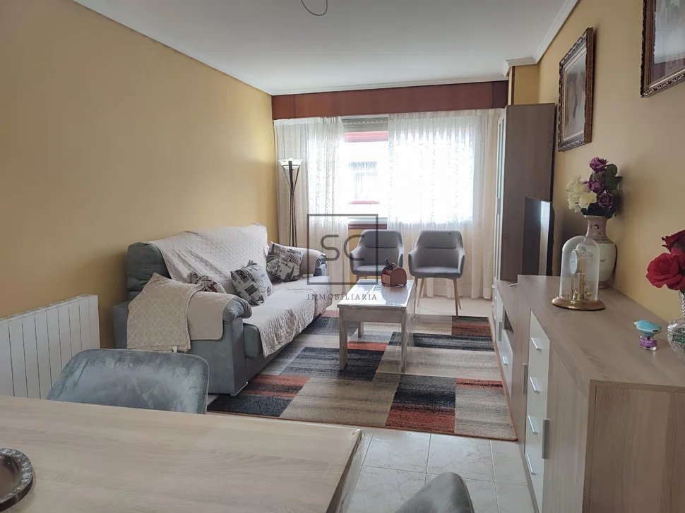 Amplio piso en san juan ferrol