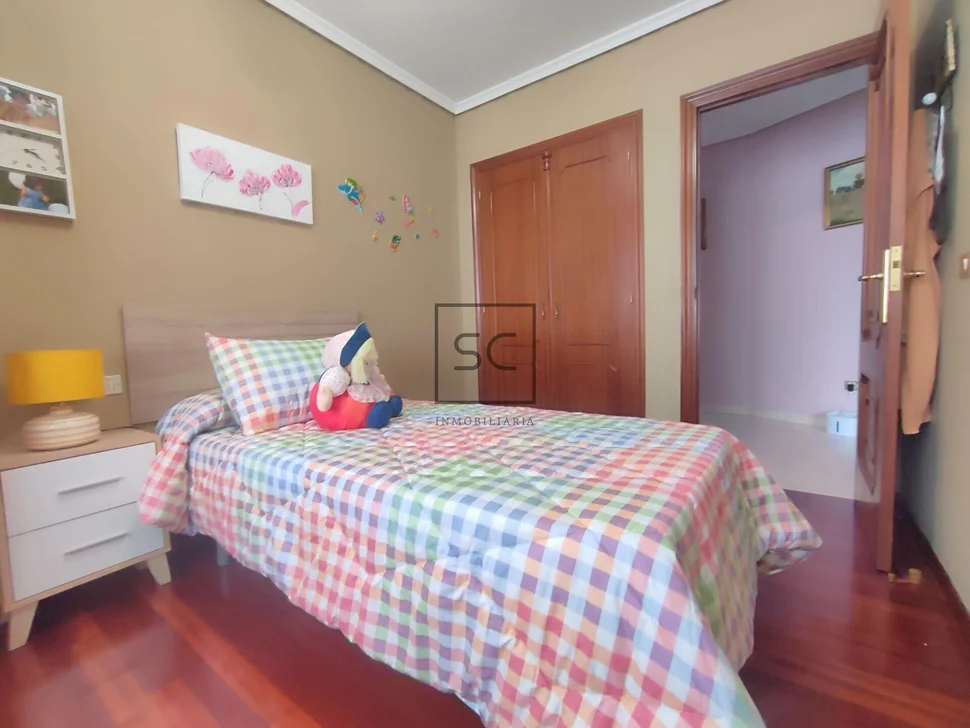 Amplio piso en san juan ferrol