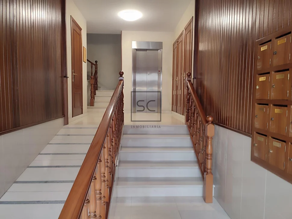 Amplio piso en san juan ferrol