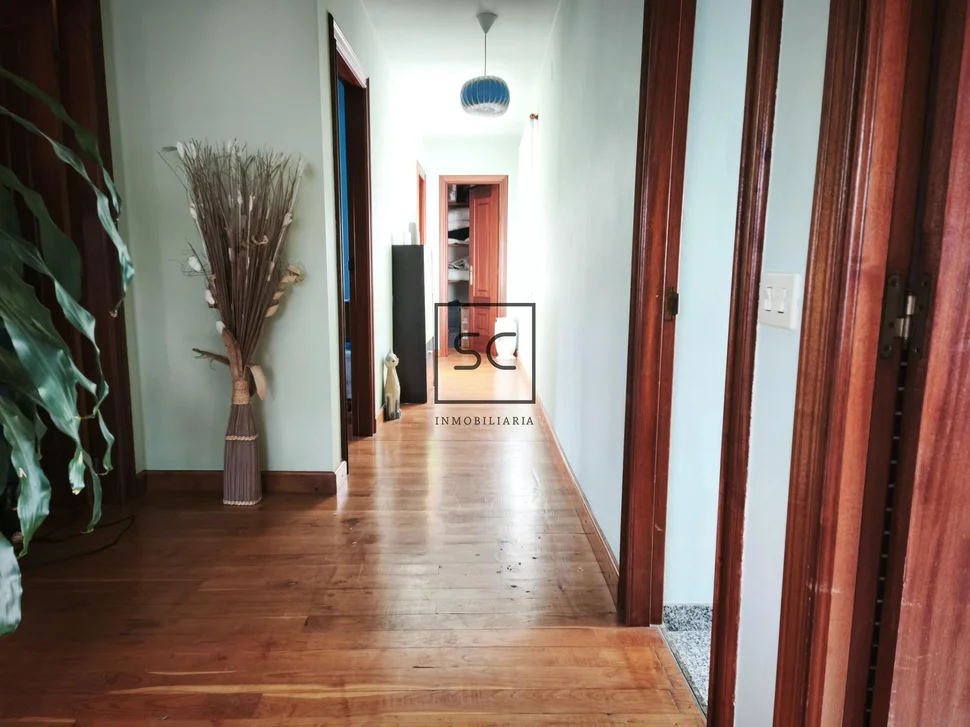 Casa con finca en doso, narón