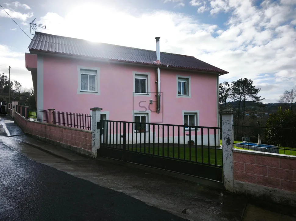 Casa con finca en Doso, Narón.