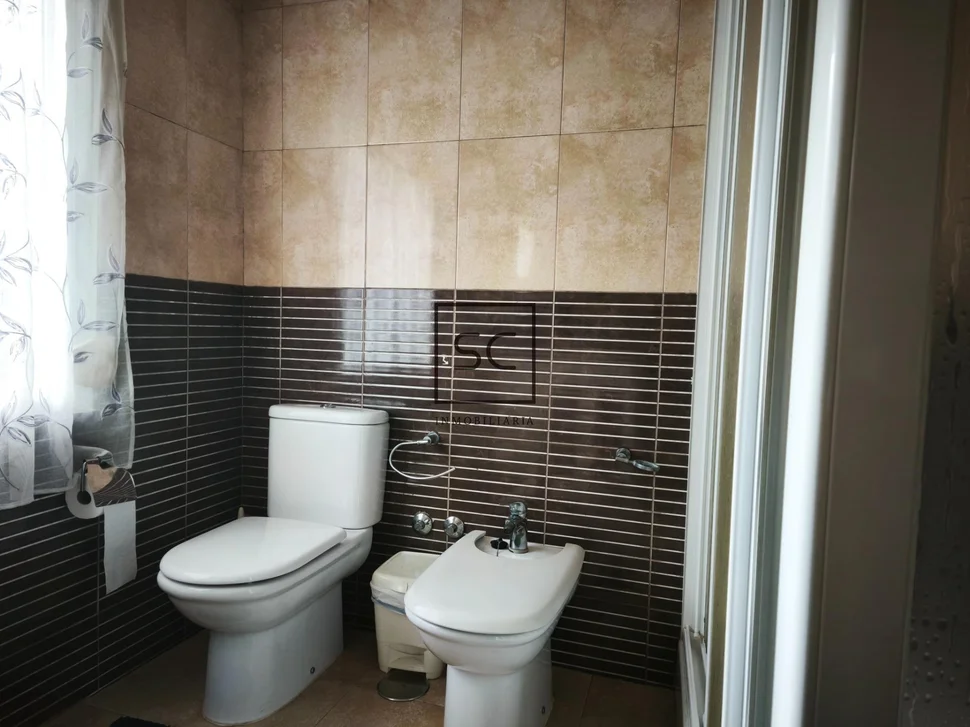 Casa con finca en doso, narón