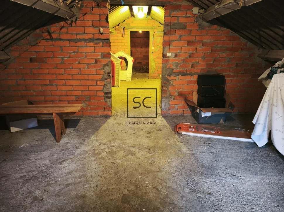 Casa con finca en doso, narón