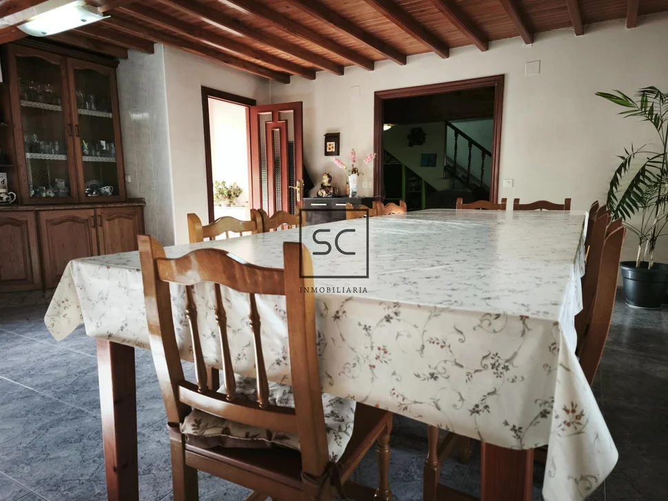 Casa con finca en doso, narón