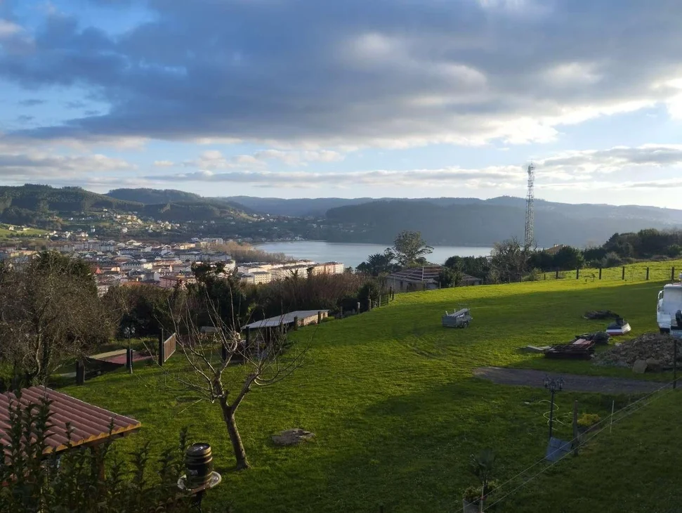 Casa adosada para rehabilitar en Cedeira – foto 3