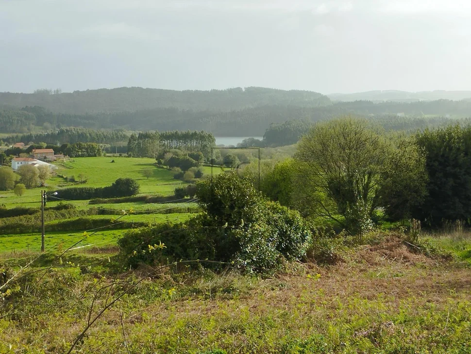 Casa para rehabilitar en vilaboa, valdoviño