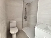 Piso reformado con garaje y trastero en esteiro, ferrol