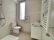 Piso reformado con garaje y trasteros en esteiro, ferrol