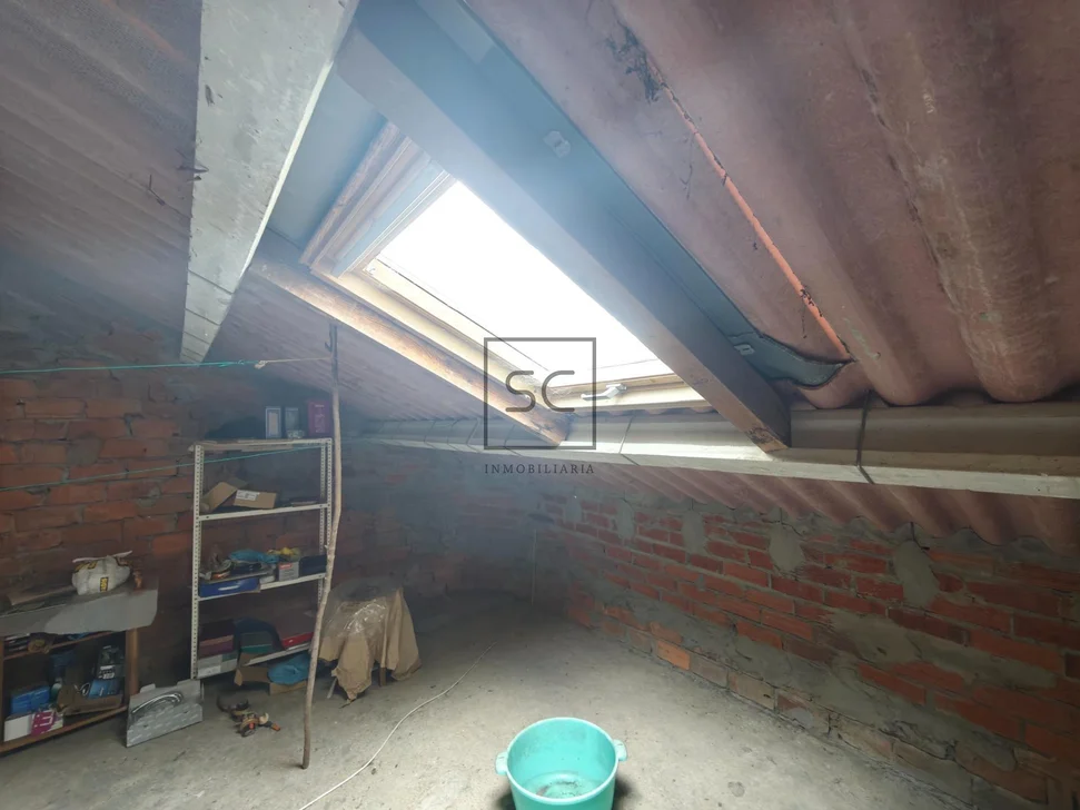 Casa con jardín y garaje en Porta Nova, Ferrol – foto 32