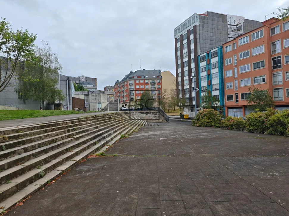 Piso con garaje, ascensor y trastero en Ultramar, Ferrol