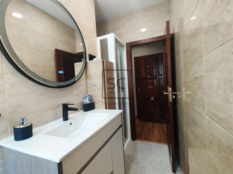 Piso en Santa Cecilia, Narón