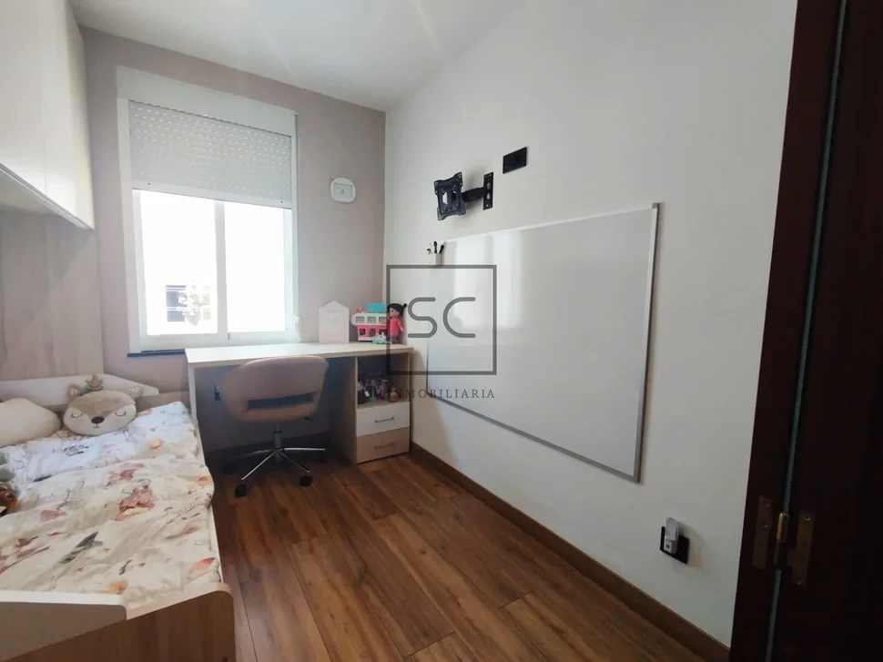 Piso en Santa Cecilia, Narón