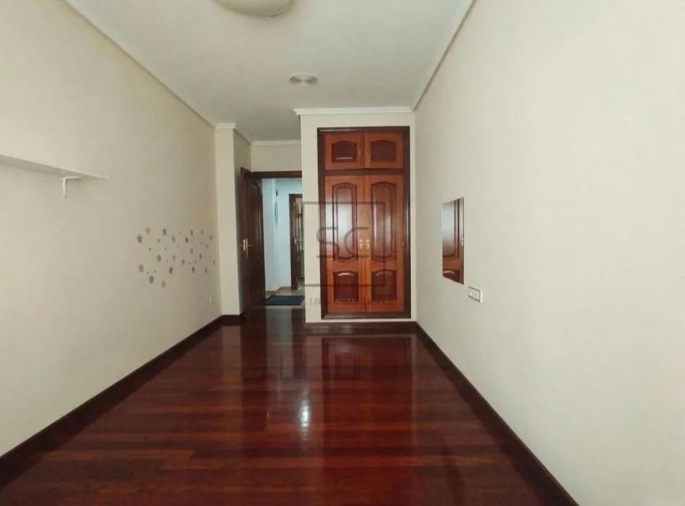 Piso en Alto del Cataño, Narón.