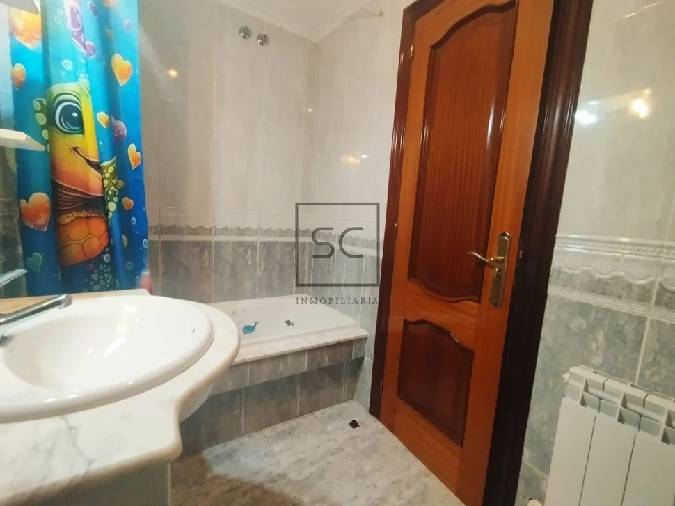 Piso en Alto del Cataño, Narón.