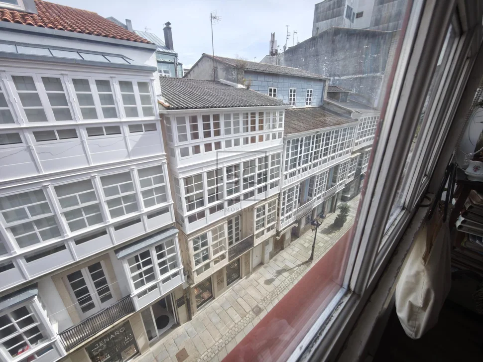Piso con ascensor en el centro de Ferrol
