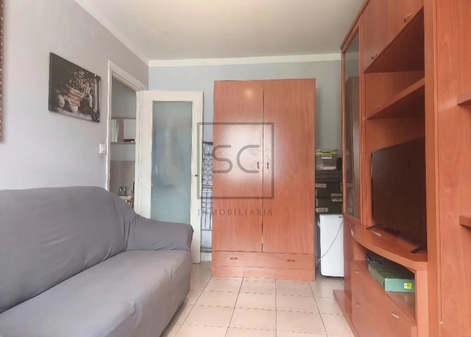 Casa con finca y bodegas en Monfero