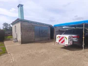 Casa con finca y bodegas en Monfero
