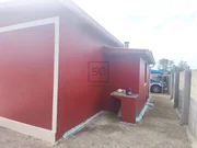 Casa con finca y bodegas en Monfero
