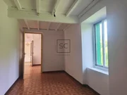 Casa con garaje y finca en San Román, Cedeira