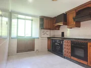 Casa con garaje y finca en San Román, Cedeira