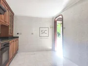 Casa con garaje y finca en San Román, Cedeira