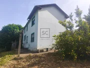 Casa con garaje y finca en San Román, Cedeira