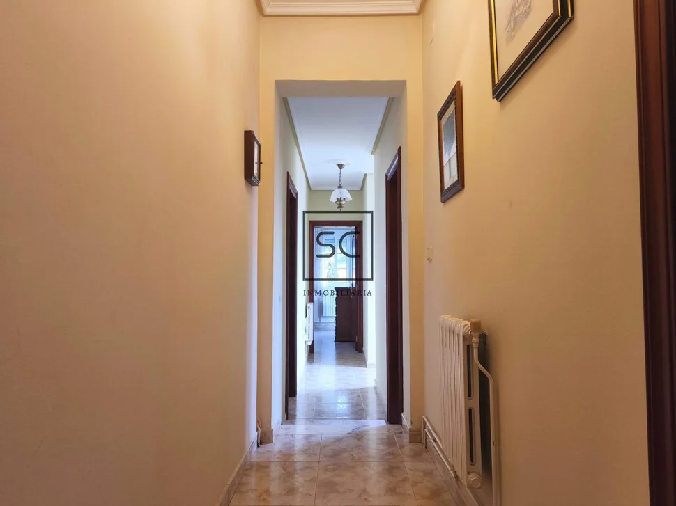 Casa con garaje y finca en Lago, Valdoviño