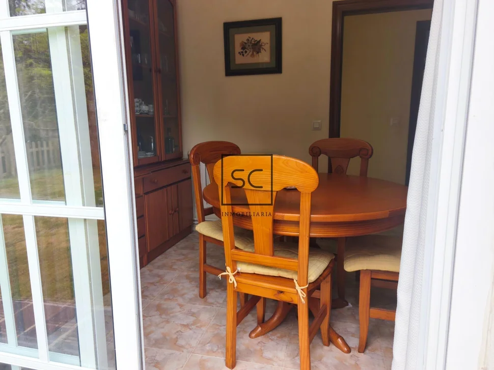 Casa con garaje y finca en Lago, Valdoviño