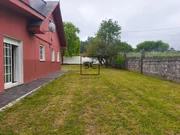 Casa con garaje y finca en Lago, Valdoviño